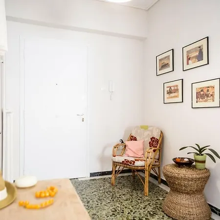 The Ideal Locale - A Sleek And Illuminated Space Apartment