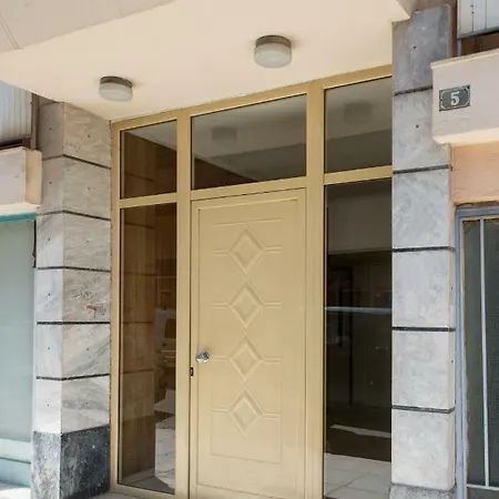 The Ideal Locale - A Sleek And Illuminated Space Διαμέρισμα *